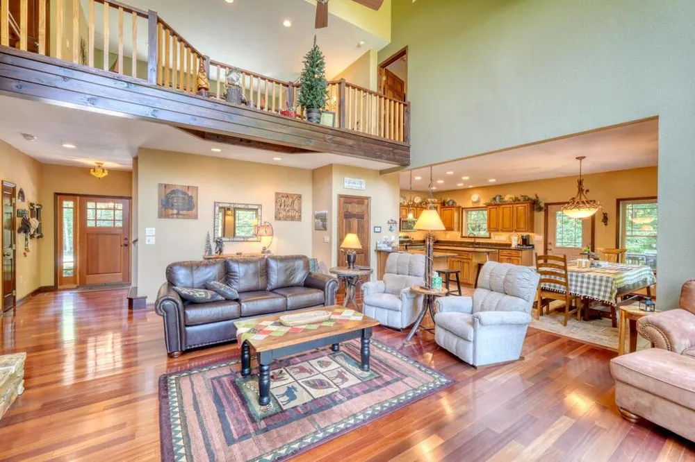 84 Shores Drive Hayesville, NC 28904