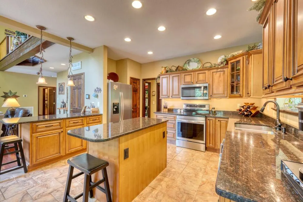 84 Shores Drive Hayesville, NC 28904