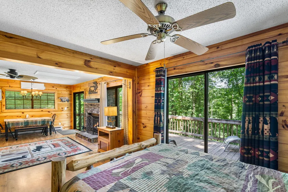 231 Dogwood Circle Hayesville, NC 28904