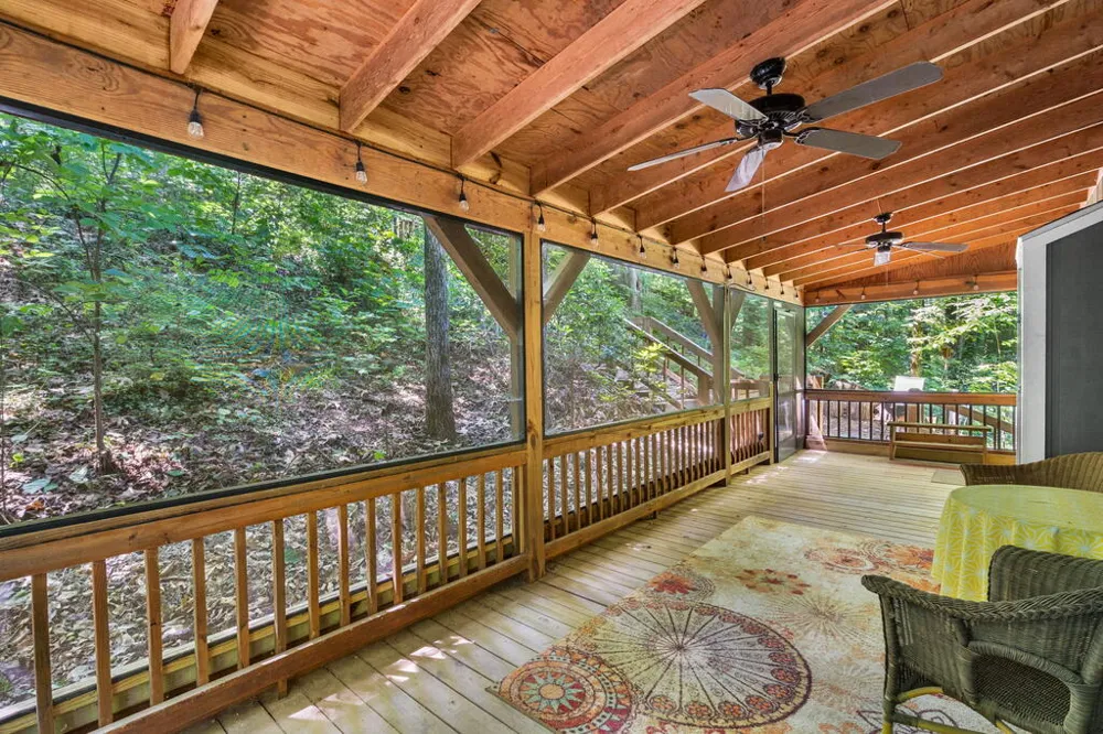 231 Dogwood Circle Hayesville, NC 28904