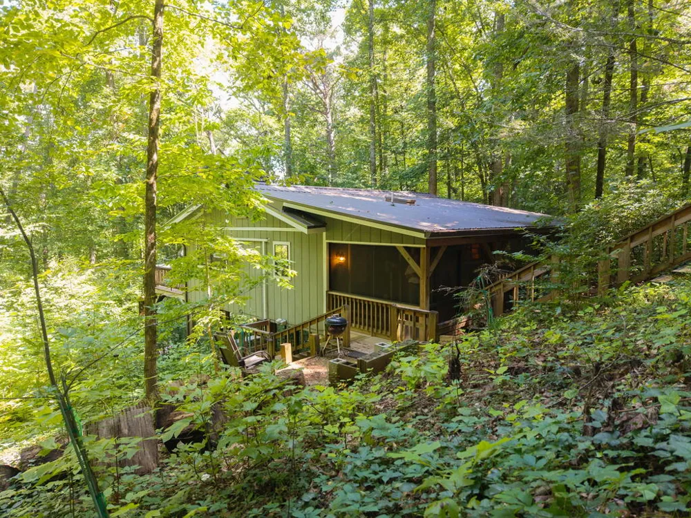 231 Dogwood Circle Hayesville, NC 28904