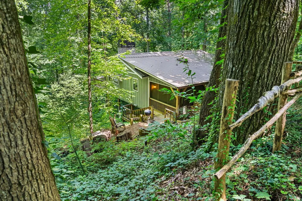 231 Dogwood Circle Hayesville, NC 28904