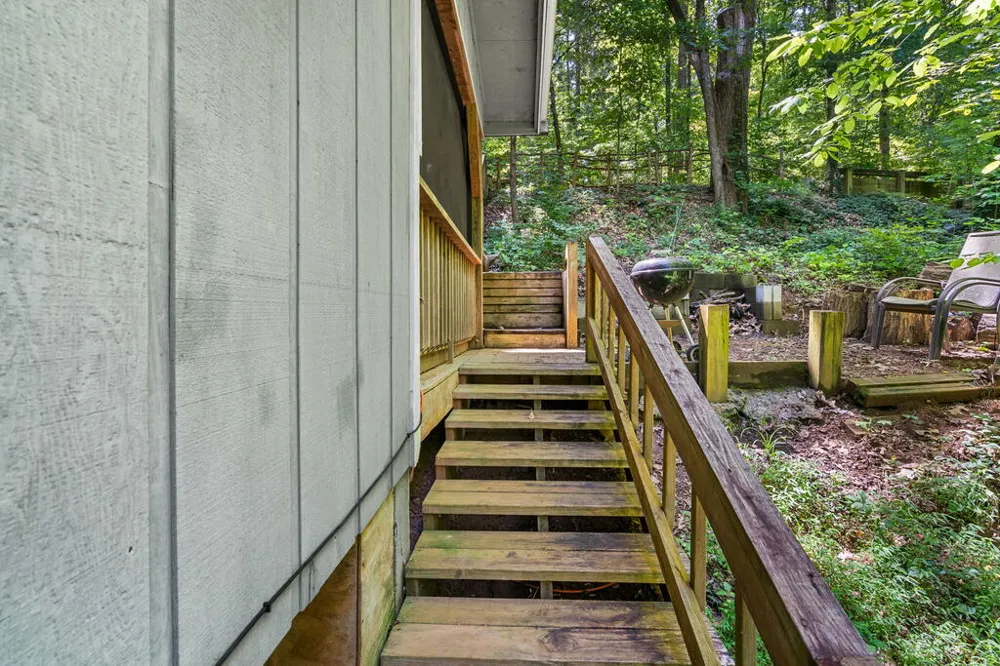 231 Dogwood Circle Hayesville, NC 28904