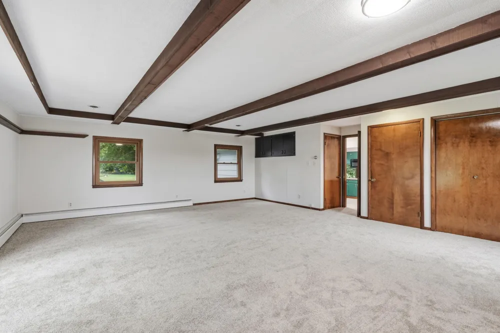 4765 W 950 Lake Village, IN 46349