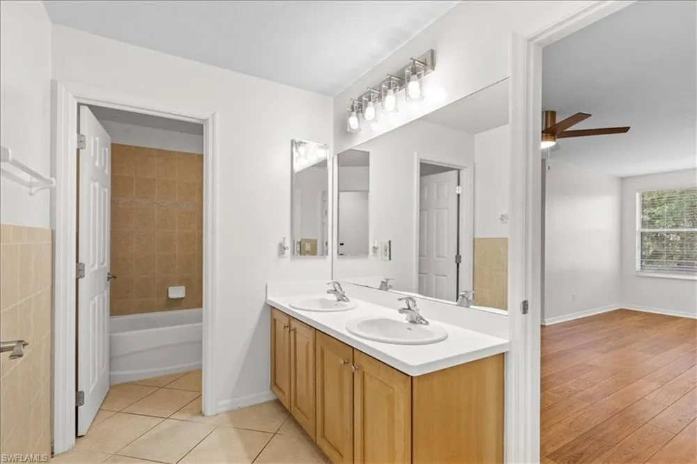 9717 Blue Stone Circle Fort Myers, FL 33913