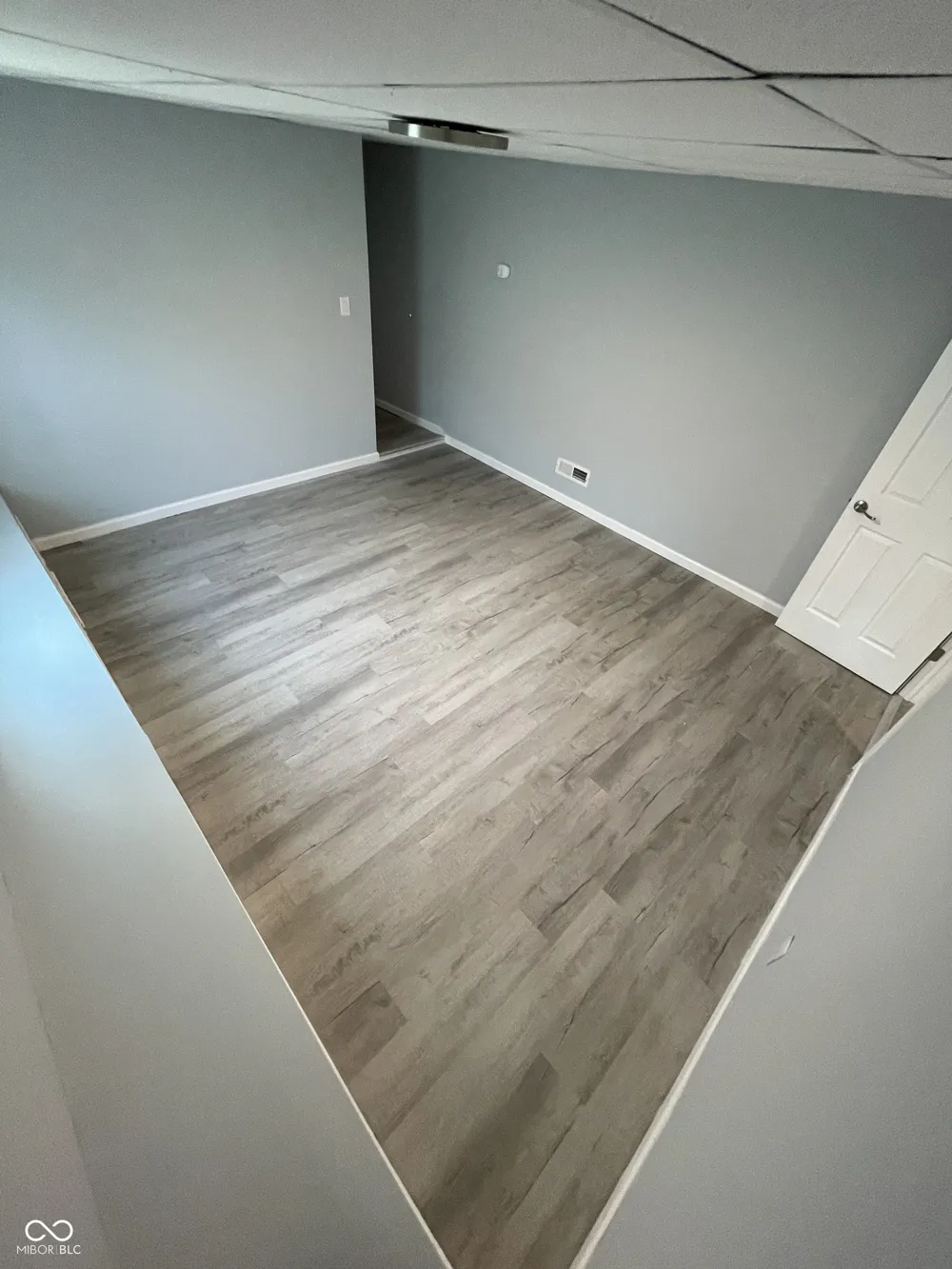 15 Riley Avenue #4 Indianapolis, IN 46201