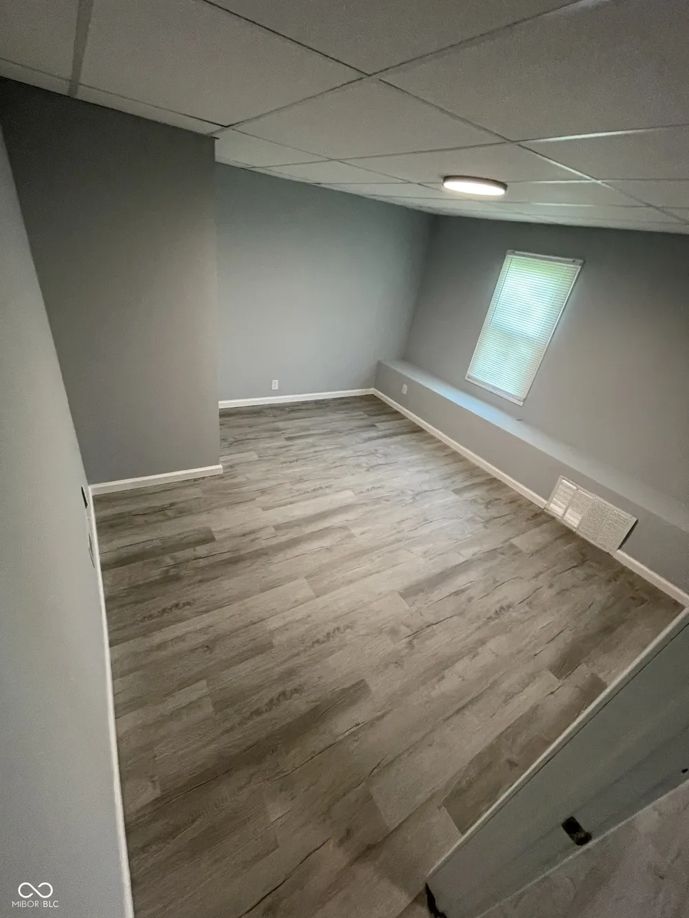 15 Riley Avenue #4 Indianapolis, IN 46201