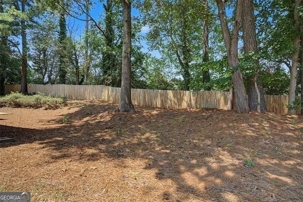 3709 Auldyn DR Austell, GA 30106