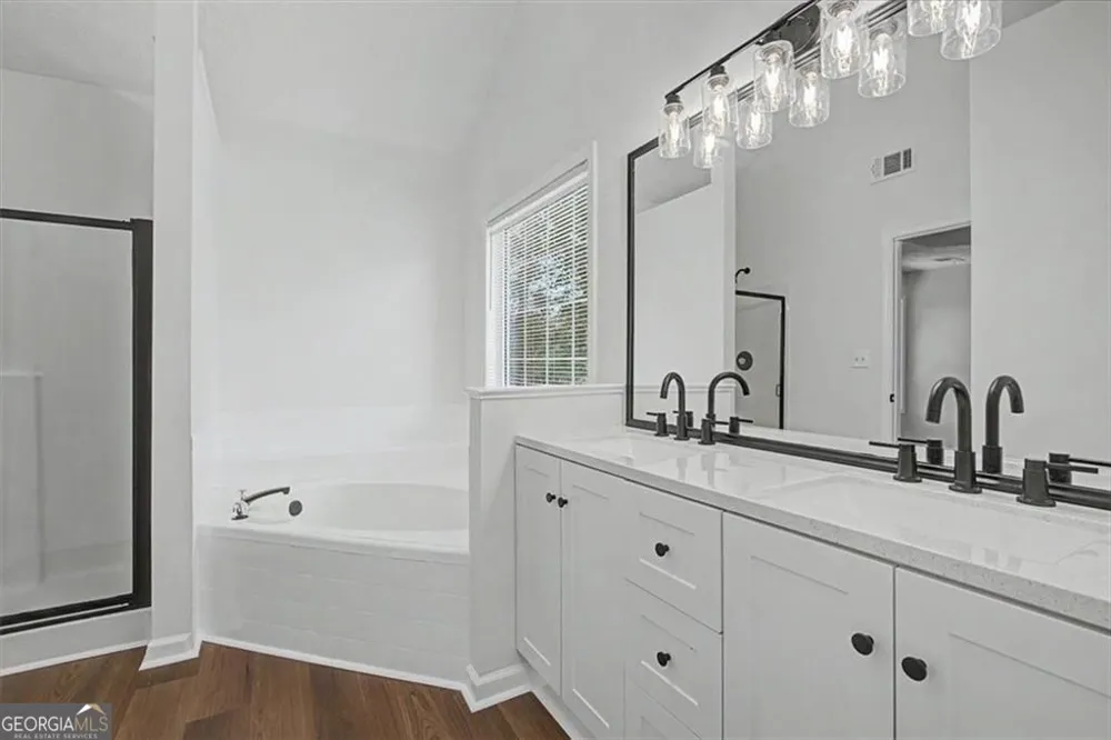 3709 Auldyn DR Austell, GA 30106