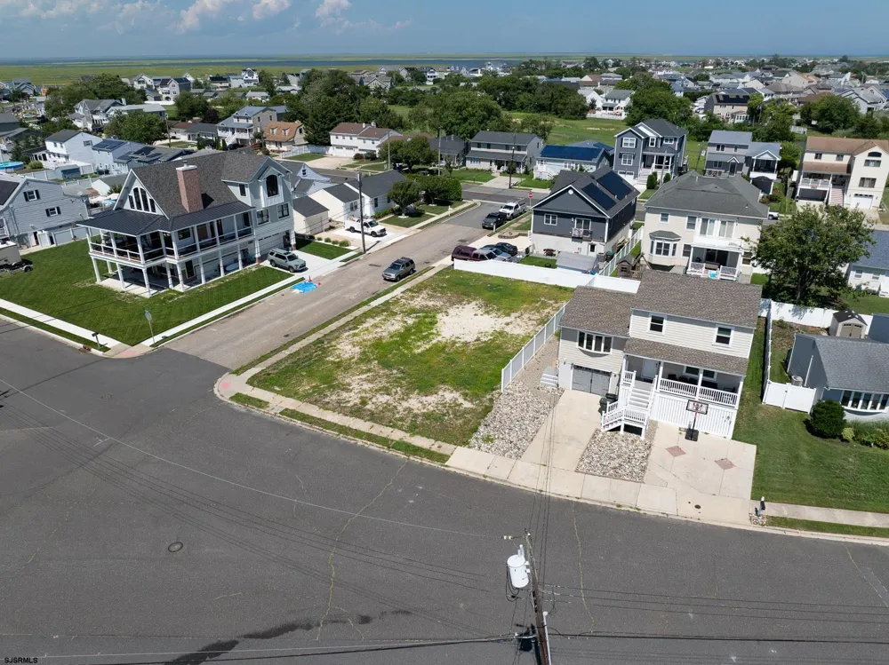 605 Bobby Jones Road Brigantine, NJ 08203