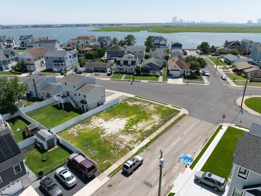 605 Bobby Jones Road Brigantine, NJ 08203