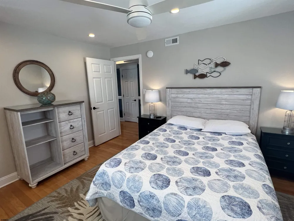 114 N Argyle Ave Margate, NJ 08402