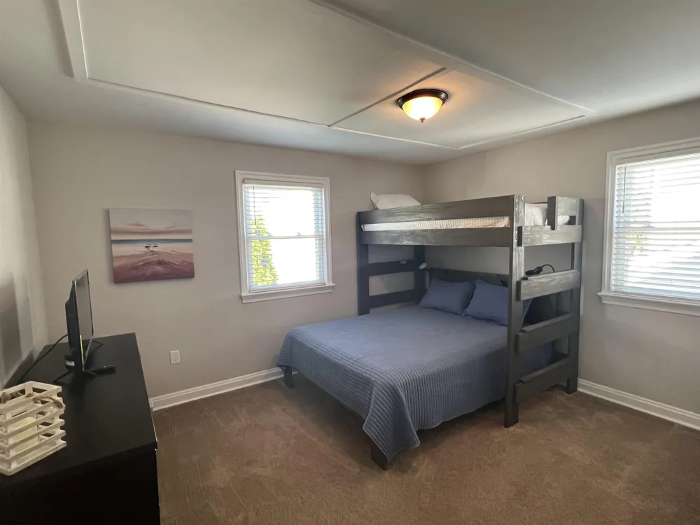 114 N Argyle Ave Margate, NJ 08402