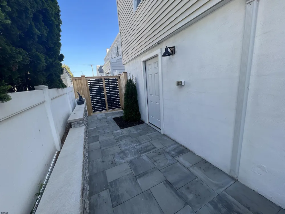 114 N Argyle Ave Margate, NJ 08402