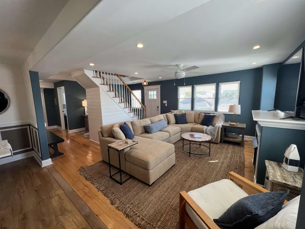 114 N Argyle Ave Margate, NJ 08402