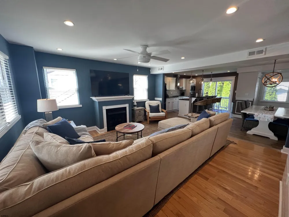 114 N Argyle Ave Margate, NJ 08402