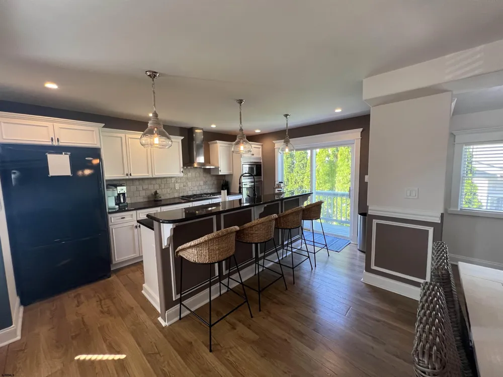 114 N Argyle Ave Margate, NJ 08402