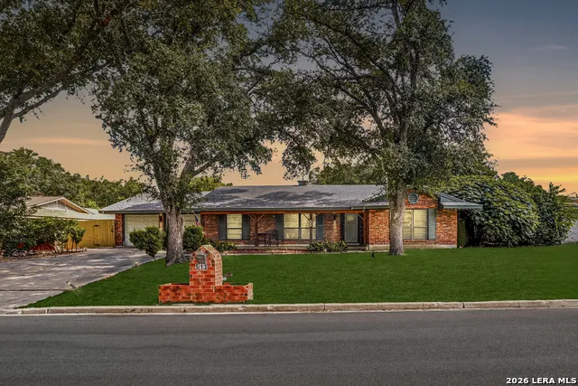 513 WINFIELD BLVD Windcrest, TX 78239