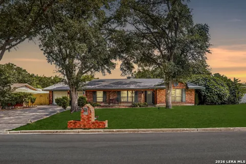 513 WINFIELD BLVD