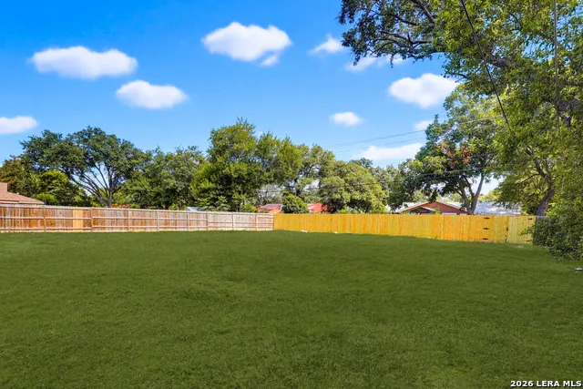 513 WINFIELD BLVD Windcrest, TX 78239