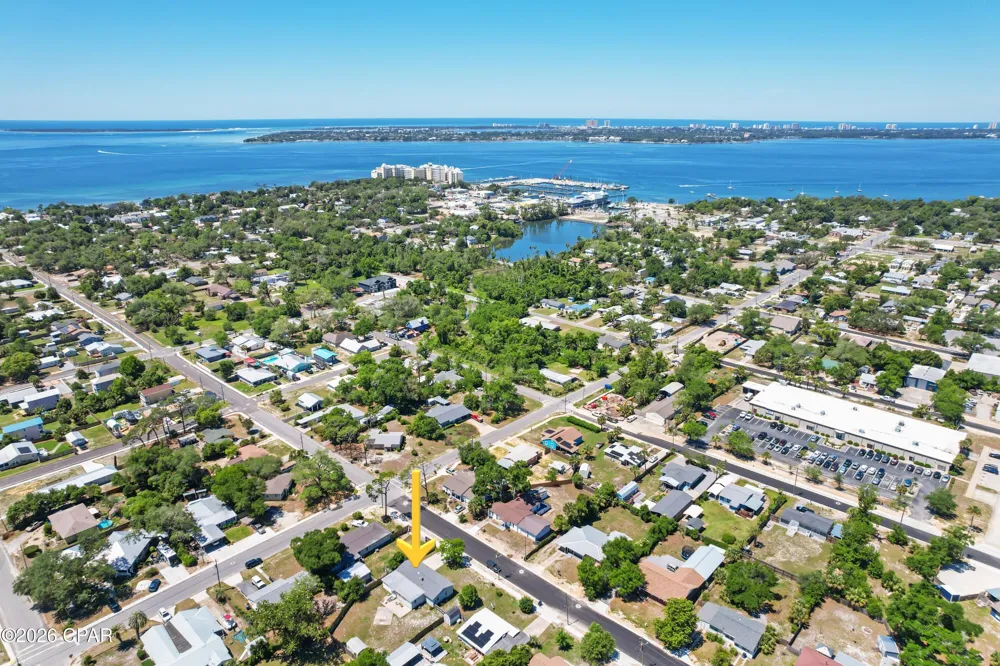 1402 Arthur Avenue Panama City, FL 32401
