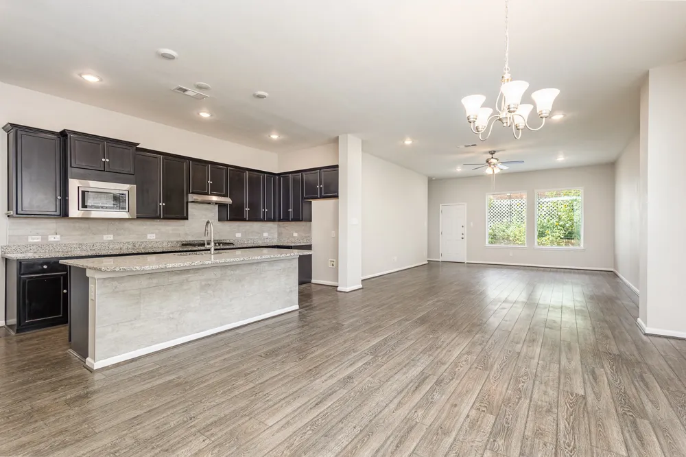 1572 Cedar Crest Drive Forney, TX 75126
