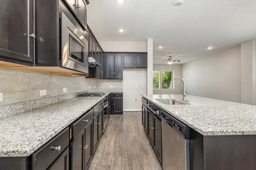 1572 Cedar Crest Drive Forney, TX 75126