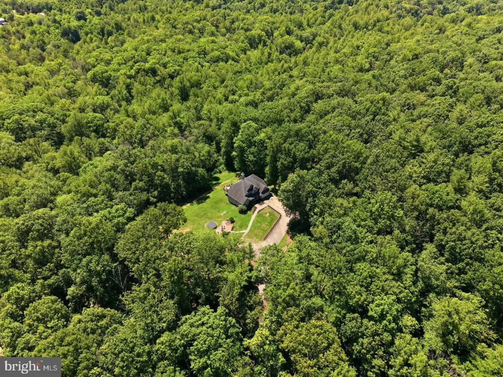 11064 STREAM SIDE LANE Culpeper, VA 22701