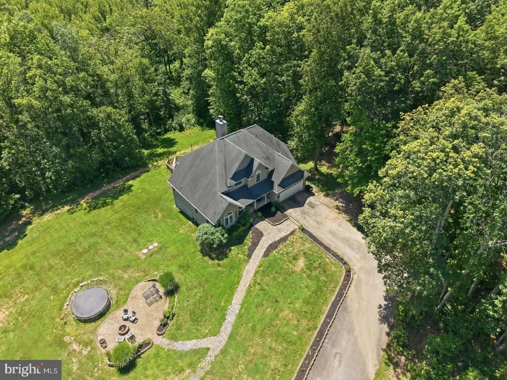11064 STREAM SIDE LANE Culpeper, VA 22701