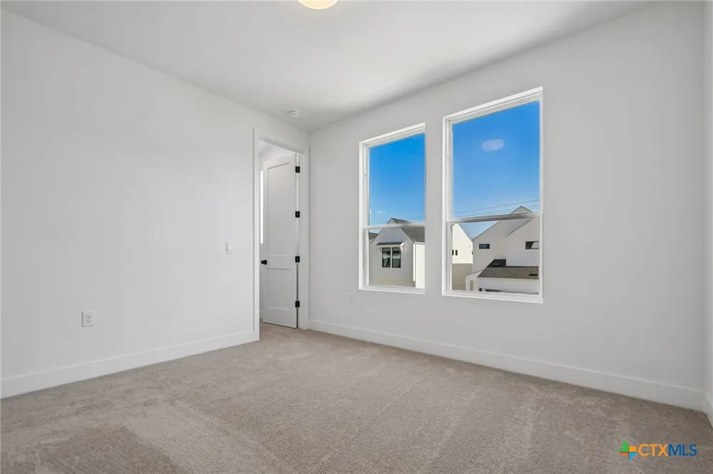 1410 Rambling Rose Road Austin, TX 78745