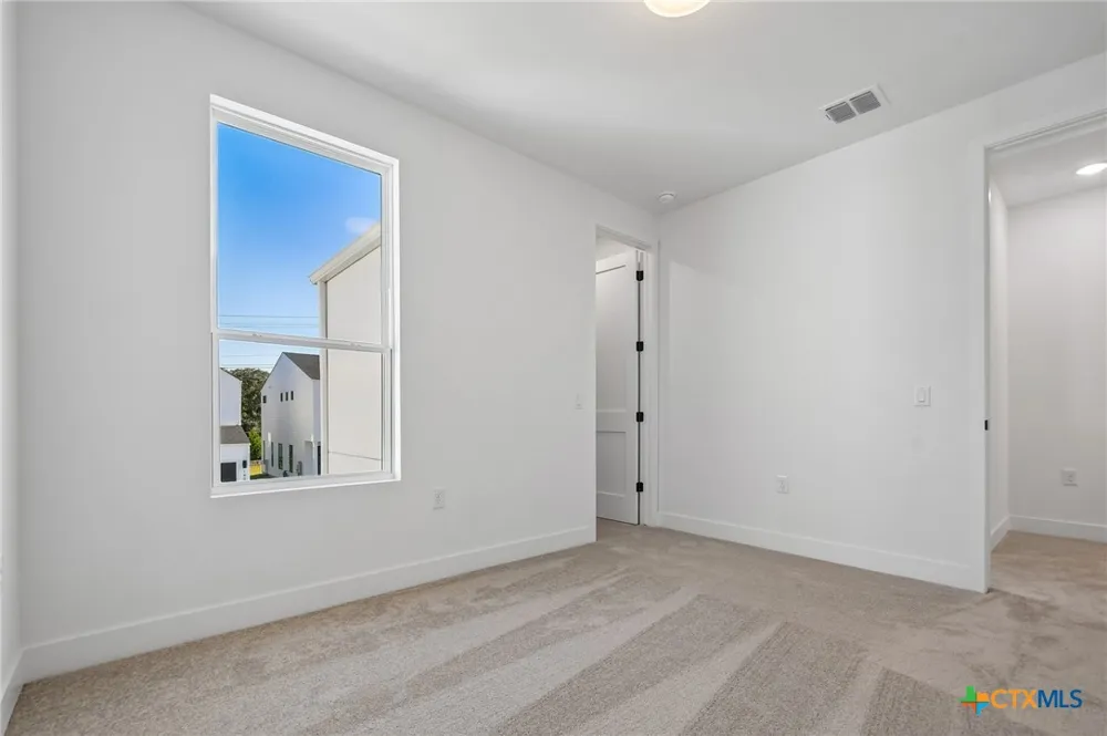 1410 Rambling Rose Road Austin, TX 78745