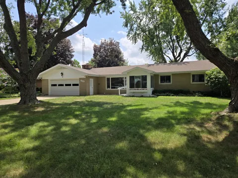 1970 S Valleyview Drive