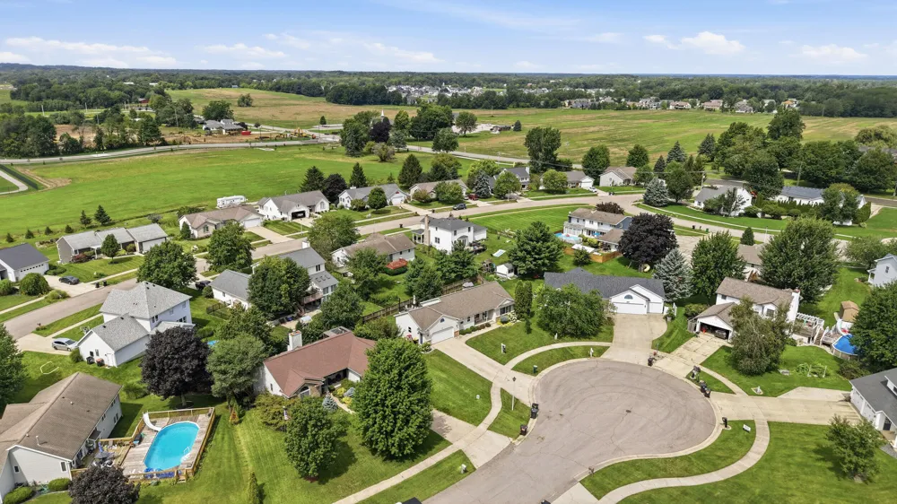2913 Belle Meadow Drive SW Byron Center, MI 49315