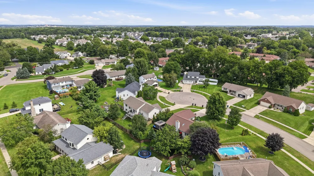 2913 Belle Meadow Drive SW Byron Center, MI 49315
