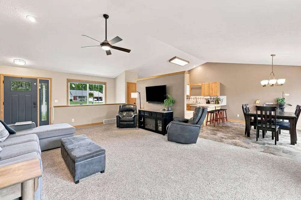 2913 Belle Meadow Drive SW Byron Center, MI 49315