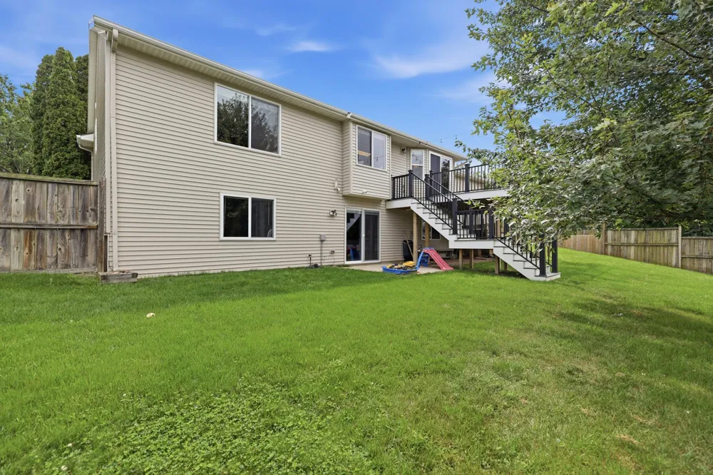 2913 Belle Meadow Drive SW Byron Center, MI 49315