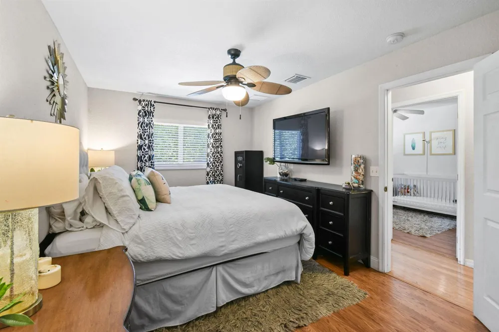 2401 COUNTRY OAKS Palm Beach Gardens, FL 33410