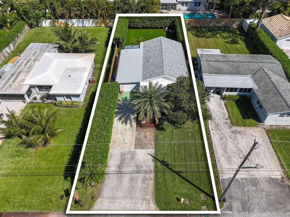 2401 COUNTRY OAKS Palm Beach Gardens, FL 33410
