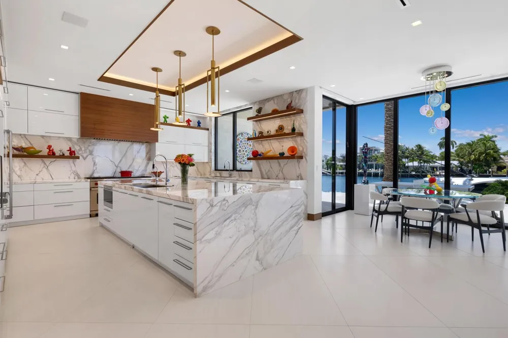 200 Fiesta Way Fort Lauderdale, FL 33301
