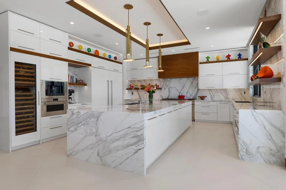 200 Fiesta Way Fort Lauderdale, FL 33301