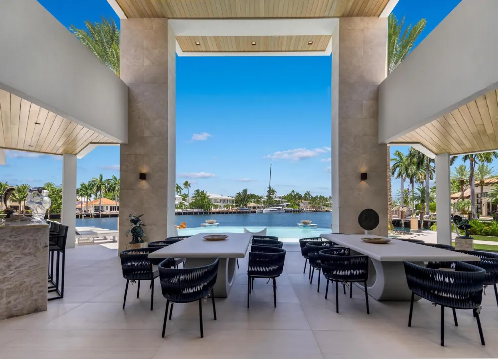 200 Fiesta Way Fort Lauderdale, FL 33301
