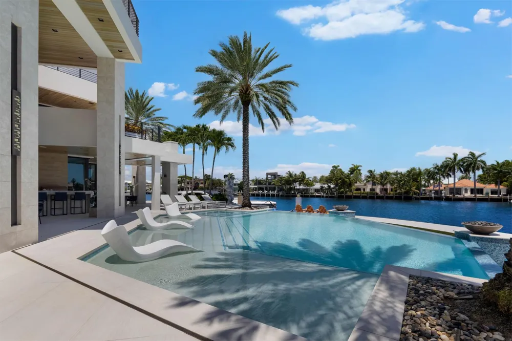 200 Fiesta Way Fort Lauderdale, FL 33301