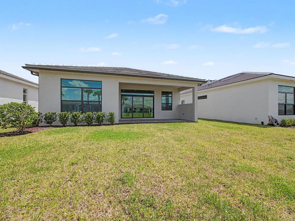 8623 SW CANTANTE WAY Port St. Lucie, FL 34987