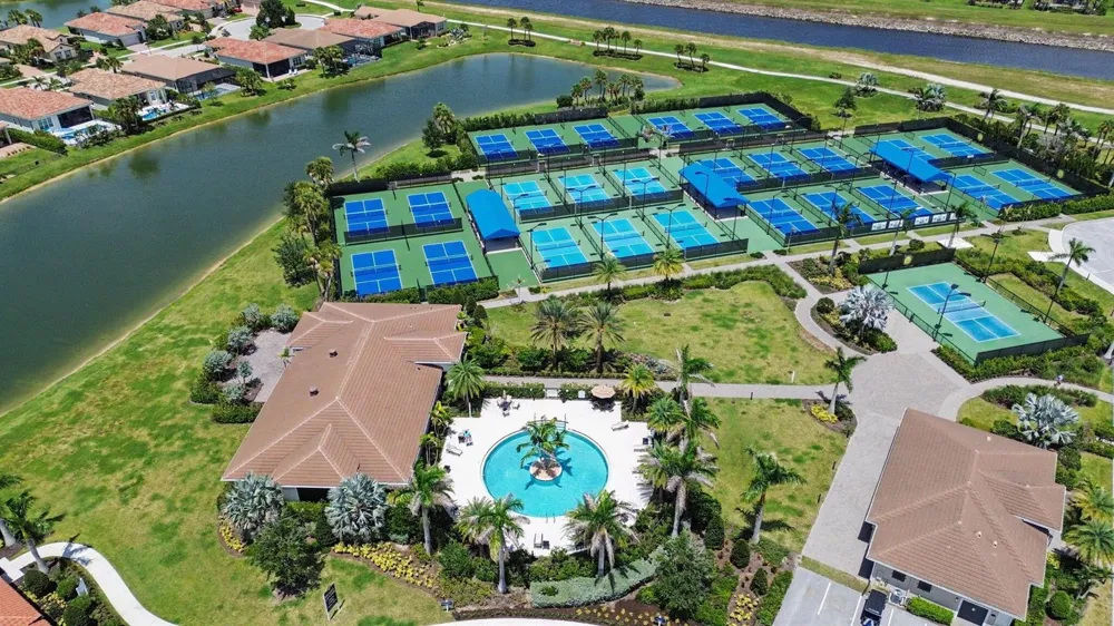 8623 SW CANTANTE WAY Port St. Lucie, FL 34987