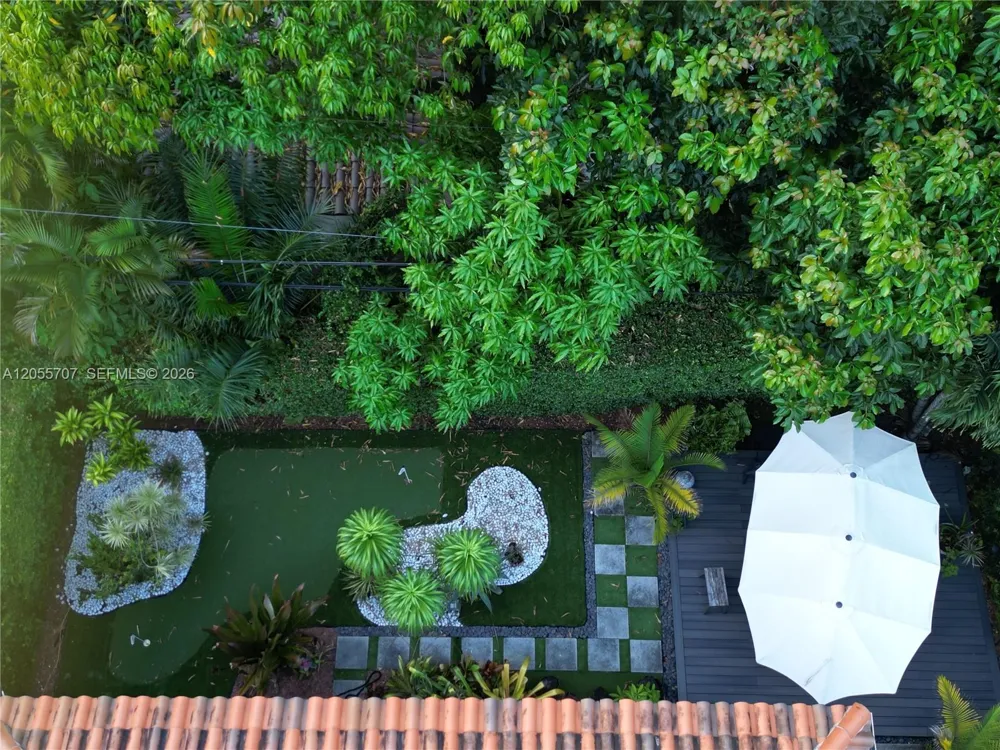 625 Bird Rd Coral Gables, FL 33146