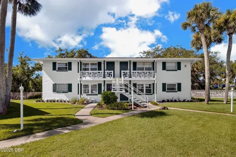 1800 S Palmetto Avenue #1090
