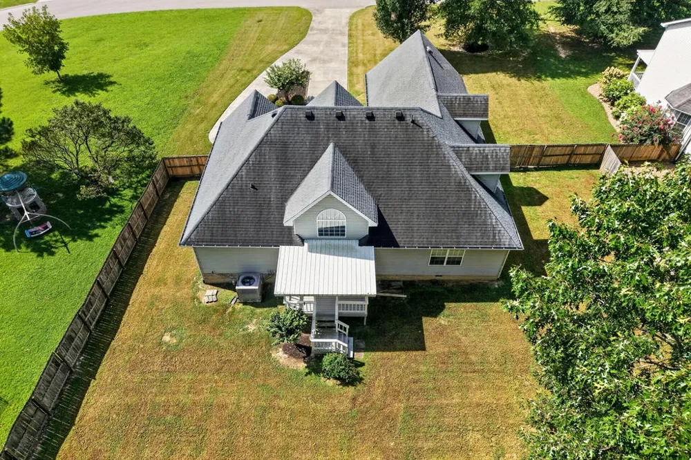 2960 Old Walton Cir Cookeville, TN 38506