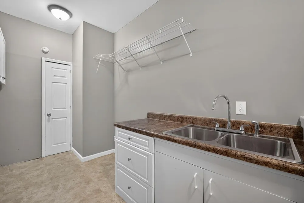 2960 Old Walton Cir Cookeville, TN 38506