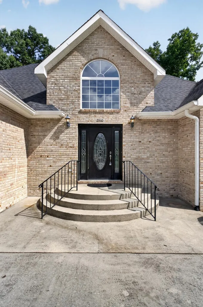 2960 Old Walton Cir Cookeville, TN 38506