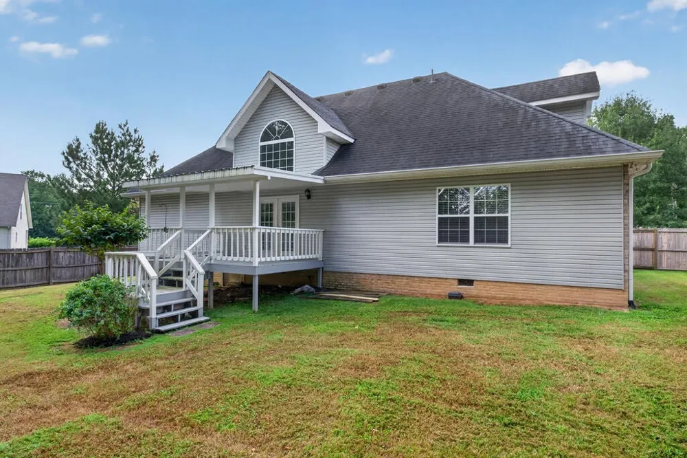 2960 Old Walton Cir Cookeville, TN 38506